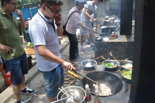 埋锅造饭